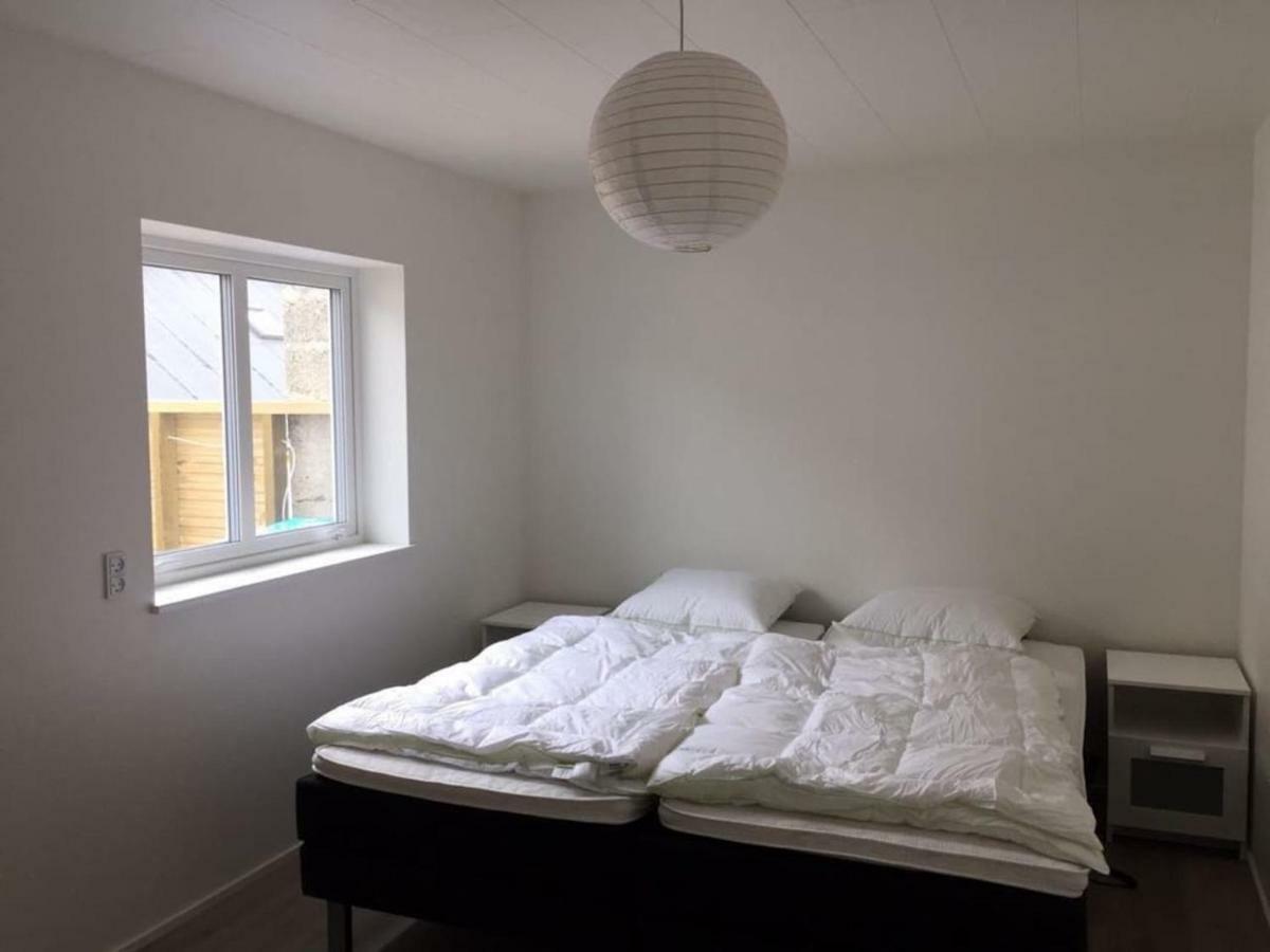 Private Spacious Home In City Center Klaksvík Exterior foto